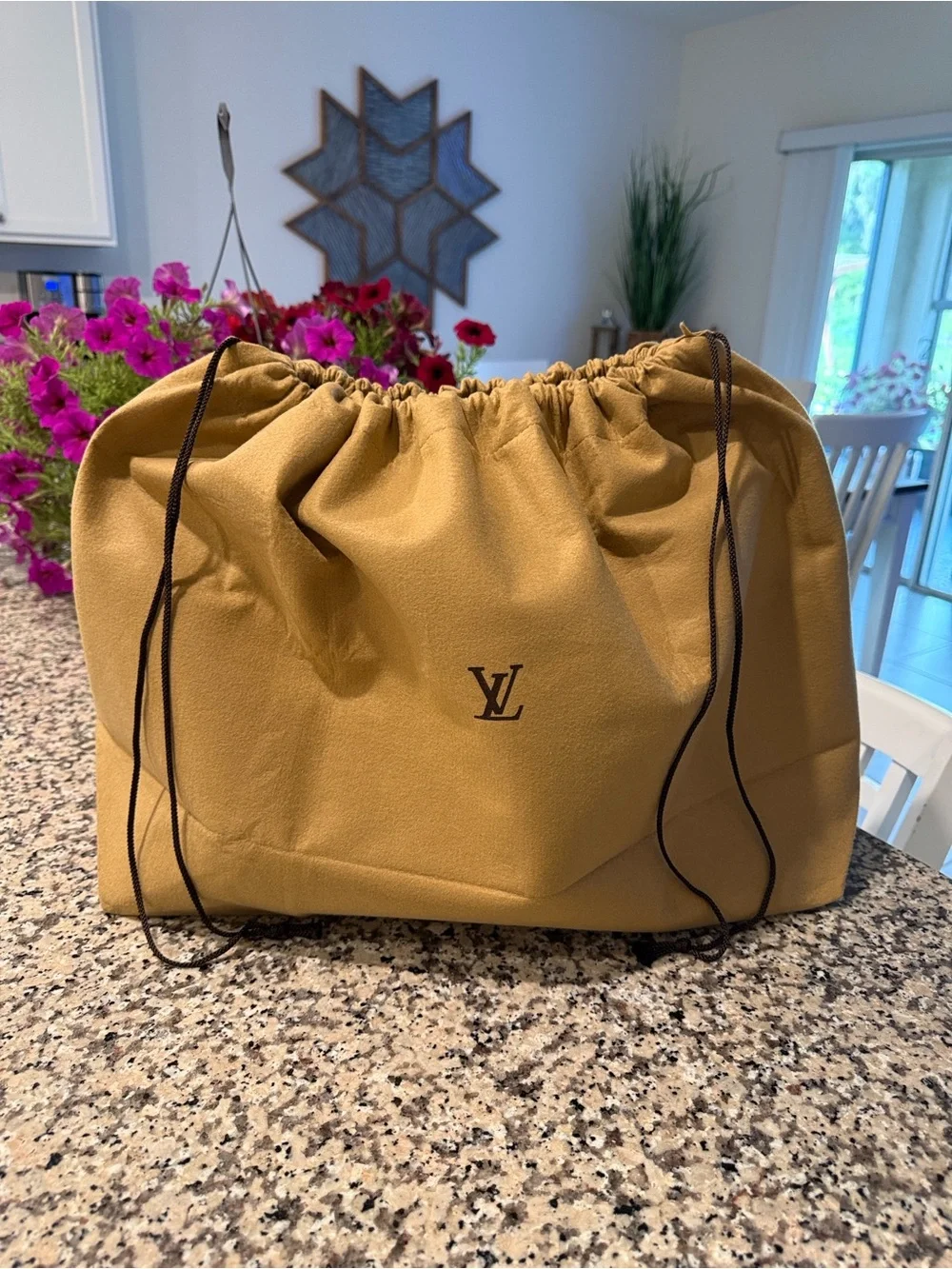 🌹Louis Vuitton Sully MM Monogram Canvas Hobo Bag